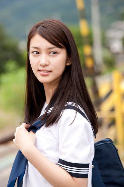 漂亮妈妈4中字在线观看hd